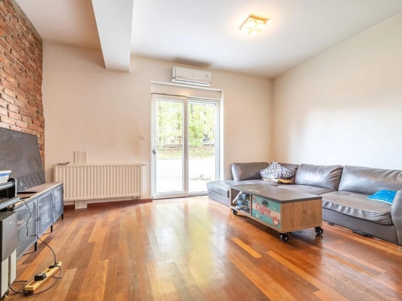 Five-room apartment: Zagreb, Sv. Duh, 112.00 m2