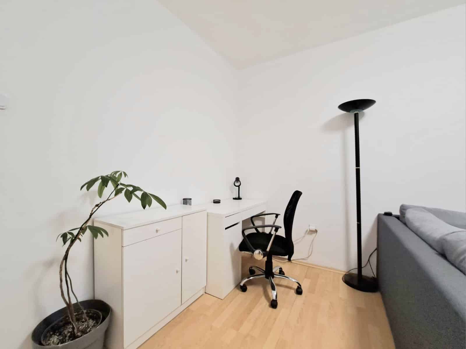 c4a297d5-376d-4e0f-adbe-a832e8773143 Dvosoban stan: Zagreb, Kruge, 56 m²