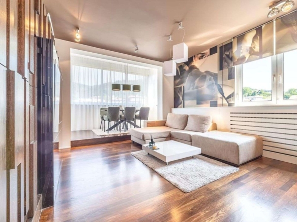 Trosobni stan s loggiom i vrtom: Zagreb, Gračani, NKP 92.34 m²