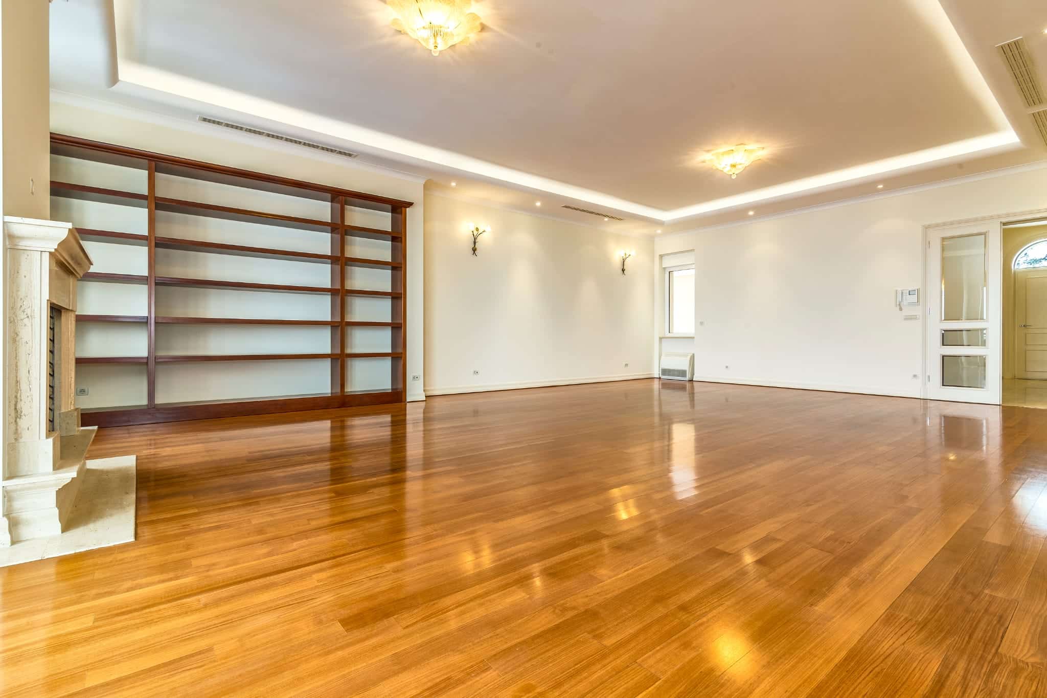 WhatsApp Image 2023-09-08 at 11.18.52 (1) Vila s bazenom: Zagreb, Šestine, NKP 1200 m²