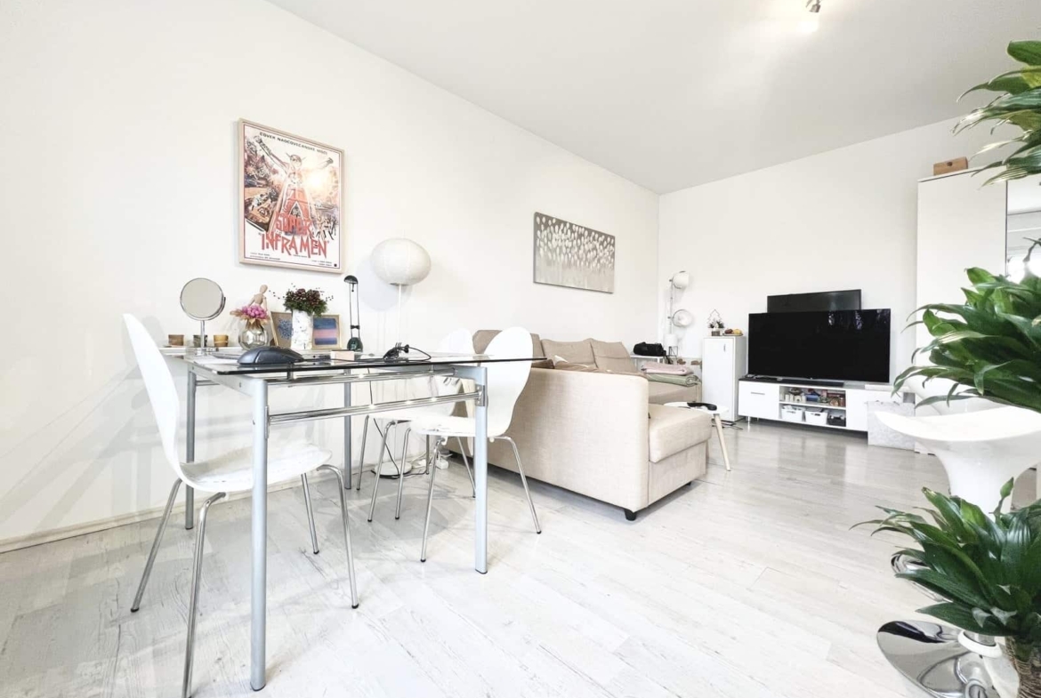 Two-room apartment: Zagreb, Vrbik, NKP 47 m²