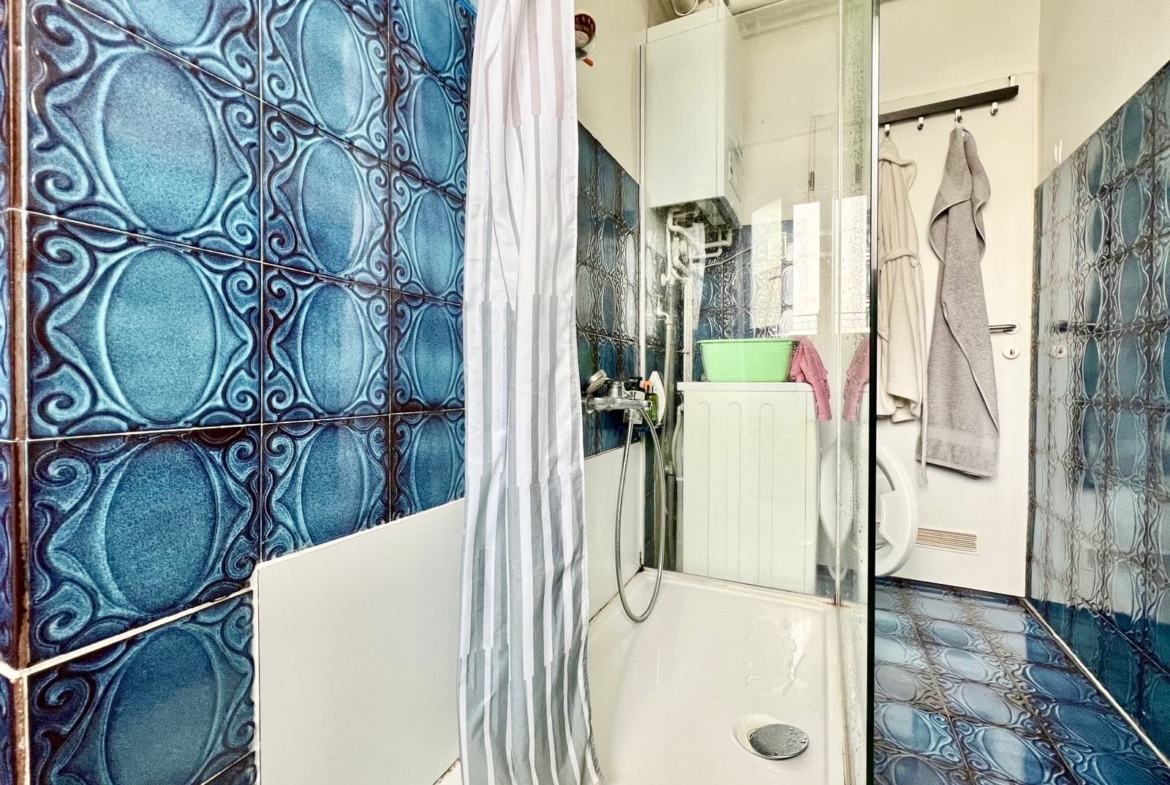 Two-room apartment: Zagreb, Vrbik, NKP 47 m²