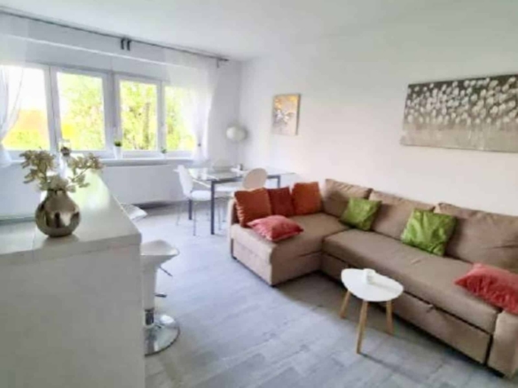 Two-room apartment: Zagreb, Vrbik, NKP 47 m²