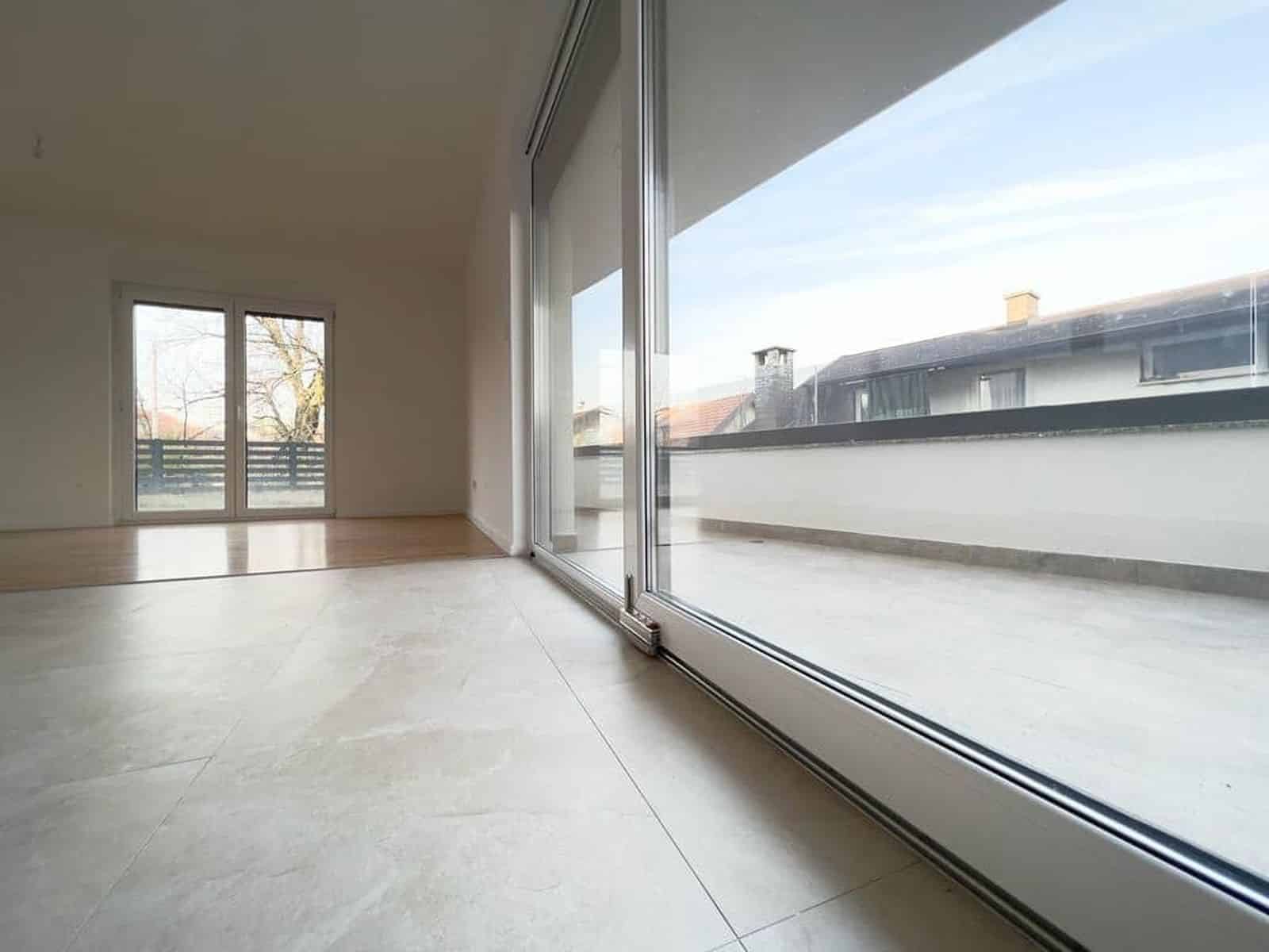 trosobni-stan-zagreb-vinogradska-nkp-100-88-m2 (9) Trosobni stan: Zagreb, Vinogradska, NKP 100.88 m²