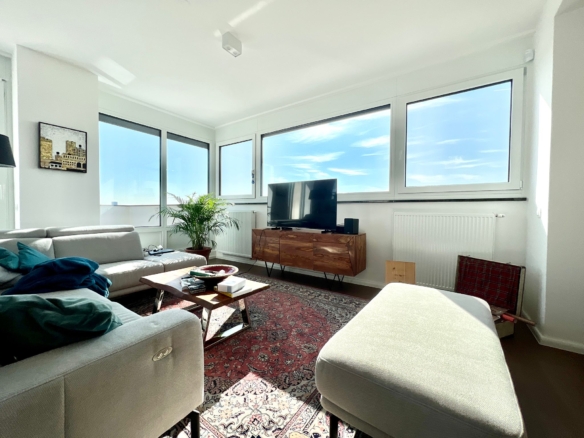 Trosobni penthouse: Zagreb, Trešnjevka, NKP 185.53 m²