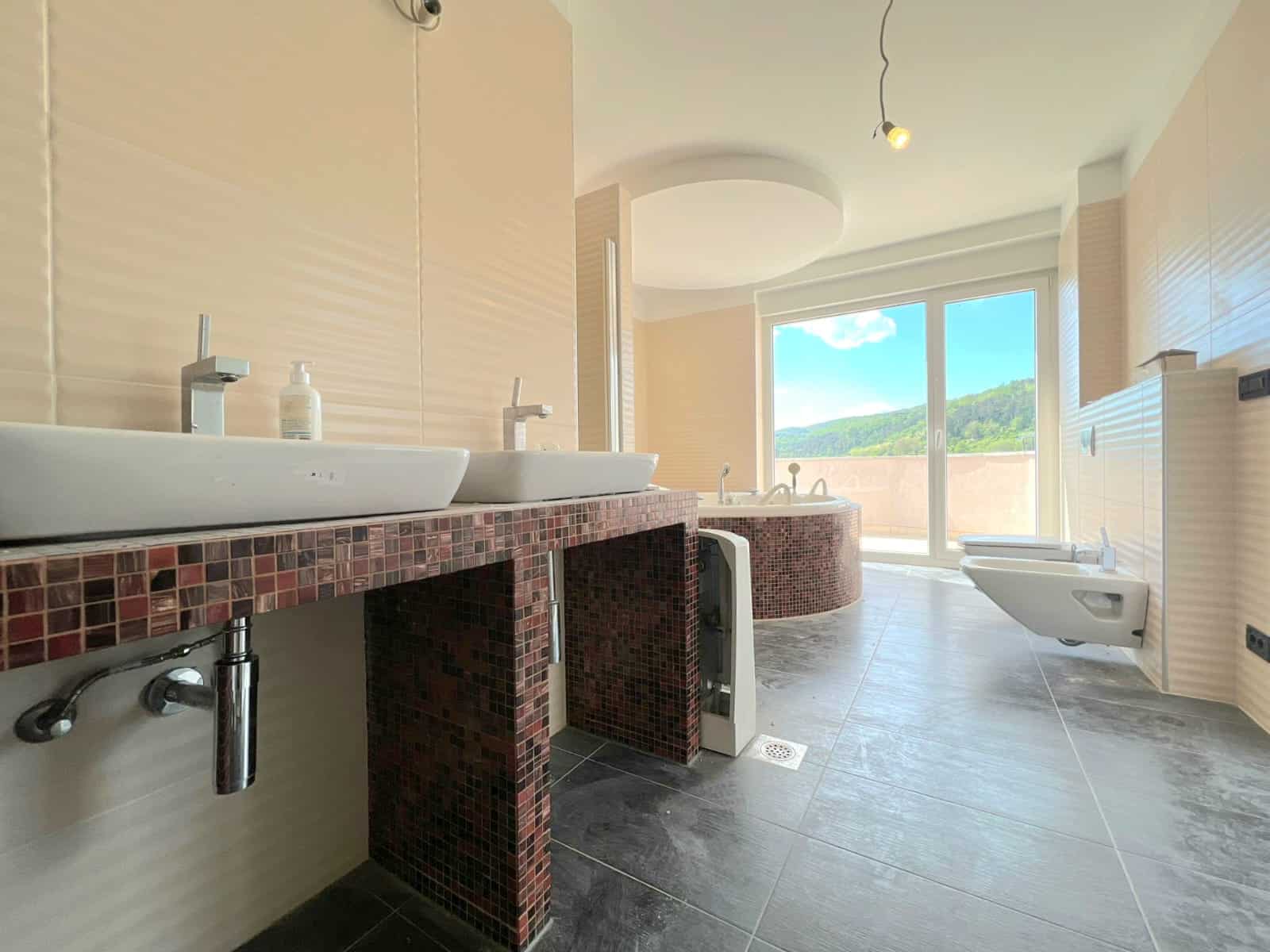 WhatsApp Image 2024-04-24 at 15.36.47 (10) Trosobni stan: Zagreb, Gračani, NKP 159 m² + 2 VPM