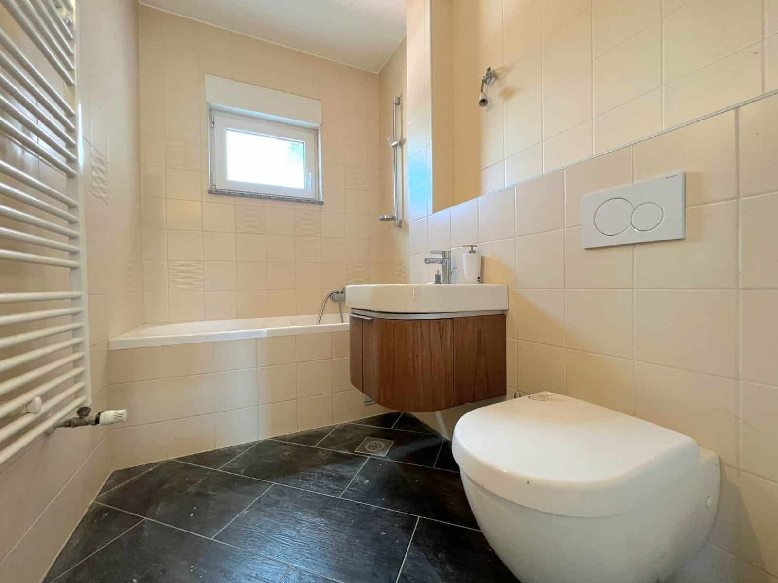 WhatsApp Image 2024-04-24 at 15.36.47 (8) Trosobni stan: Zagreb, Gračani, NKP 159 m² + 2 VPM
