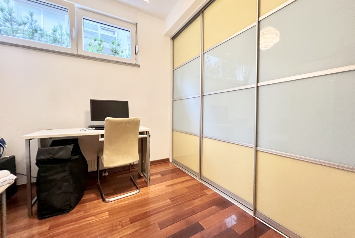 Trosobni stan, Zagreb, Pantovčak, Istarska ulica, 85 m2
