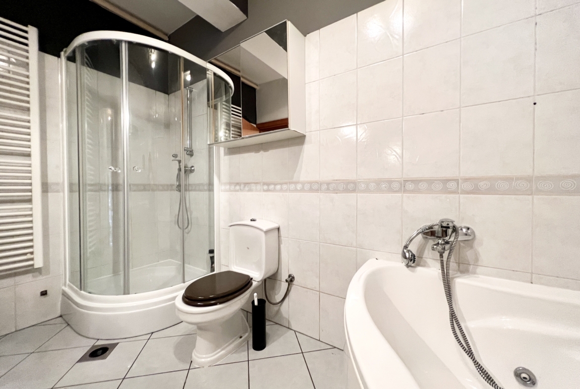 Trosobni stan, Zagreb, Pantovčak, Istarska ulica, 85 m2