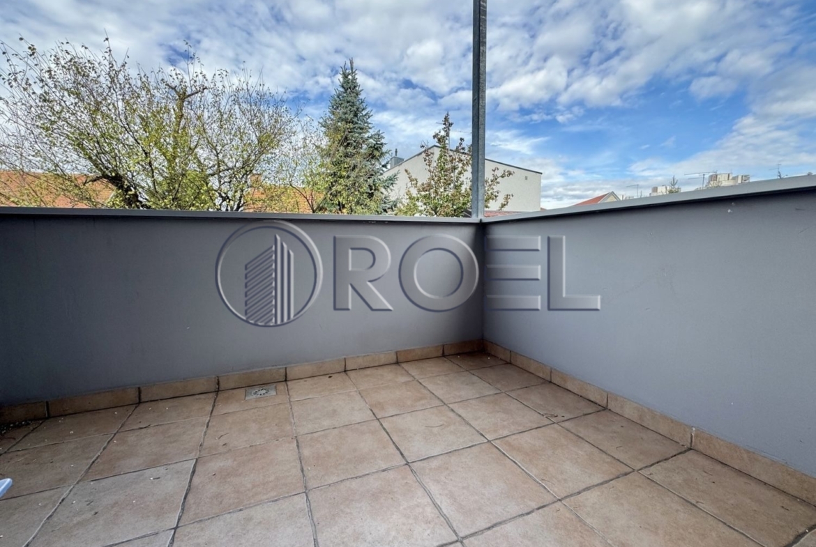 Two-Bedroom Apartment for Rent near Savska cesta, Zagreb, 55 m²