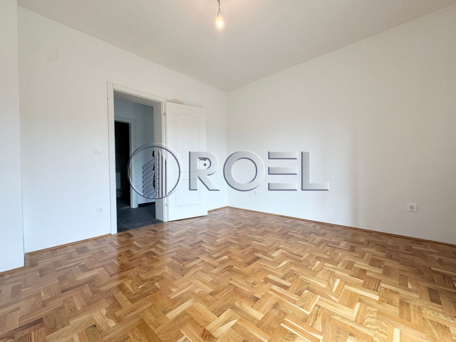 1025_2_1760537696 Zagreb, Gračani, trosobni stan, NKP 109 m2