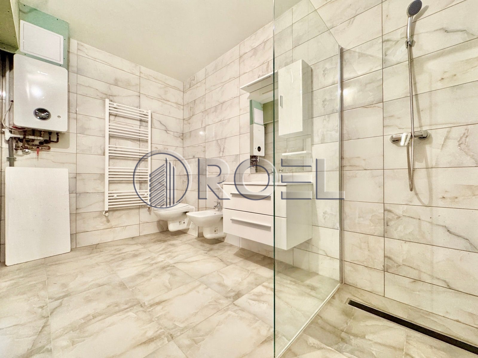 1025_8_1760537698 Zagreb, Gračani, trosobni stan, NKP 109 m2