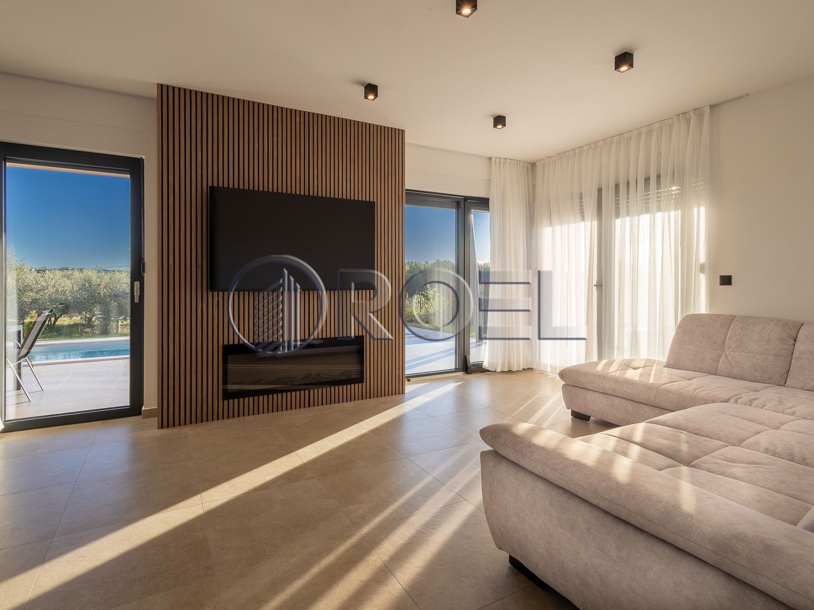 1031_13_1760367274 Istra, Jakovići, Luksuzna vila s bazenom, 15 km od Poreča 98.11 m²
