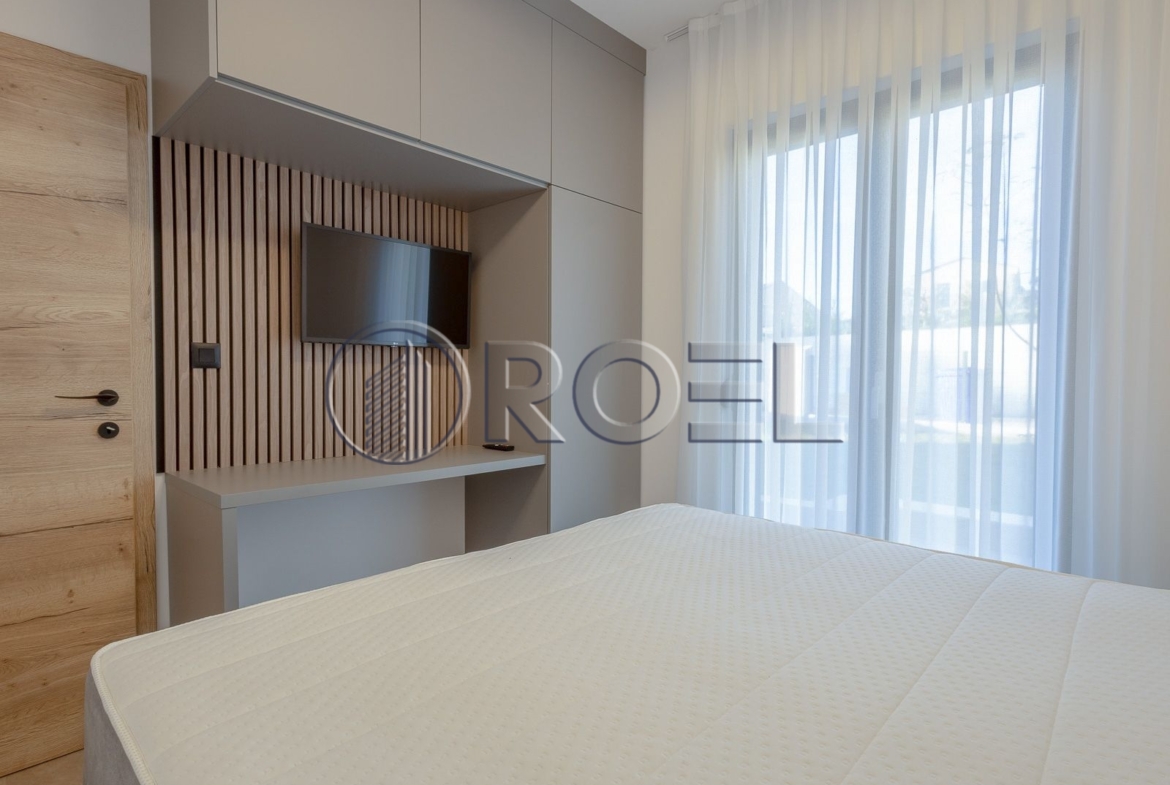 Istra, Jakovići, Luksuzna vila s bazenom, 15 km od Poreča 98.11 m²