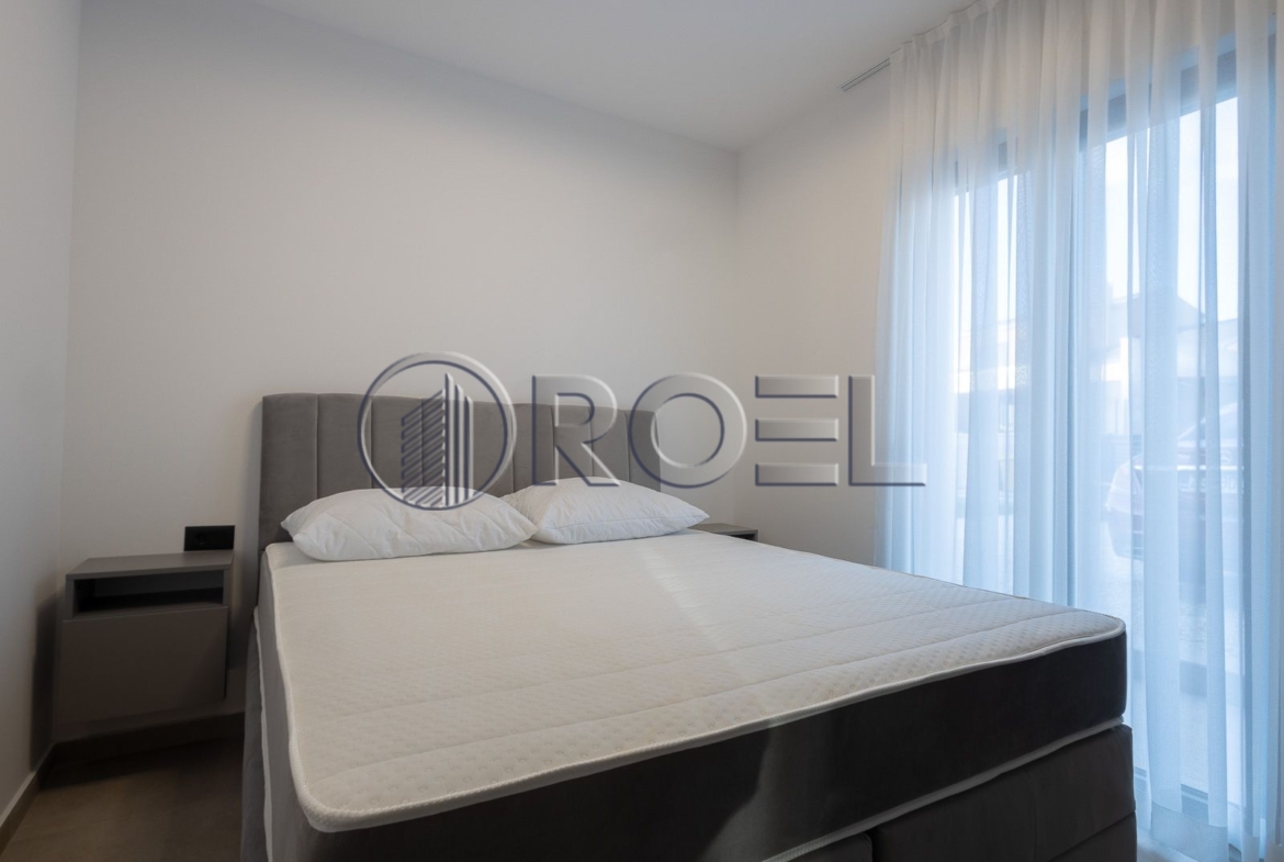 Istra, Jakovići, Luksuzna vila s bazenom, 15 km od Poreča 98.11 m²