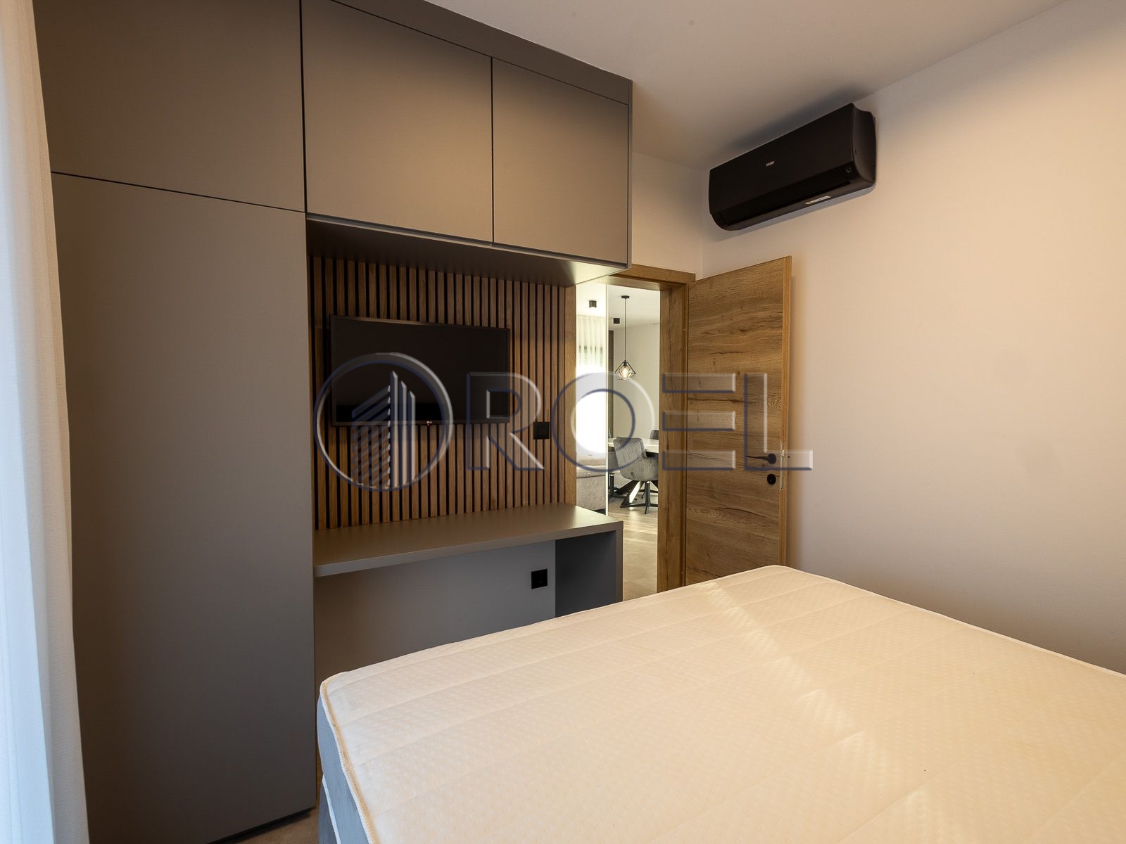 1031_17_1760367274 Istra, Jakovići, Luksuzna vila s bazenom, 15 km od Poreča 98.11 m²