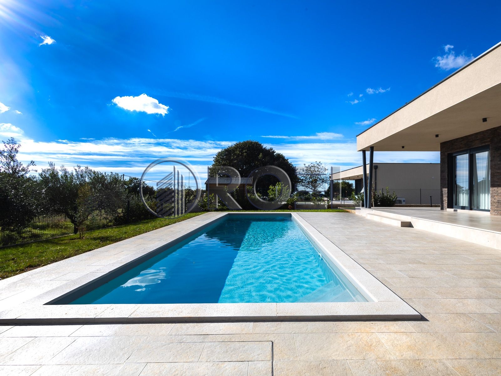 1031_2_1760367274 Istra, Jakovići, Luksuzna vila s bazenom, 15 km od Poreča 98.11 m²