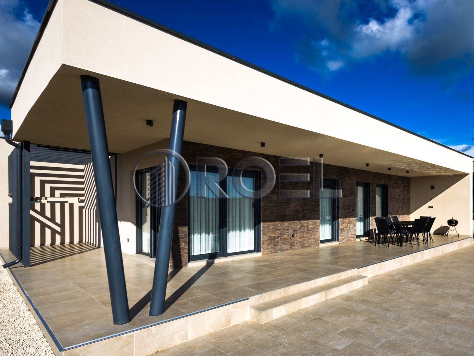 1031_5_1760367274 Istra, Jakovići, Luksuzna vila s bazenom, 15 km od Poreča 98.11 m²