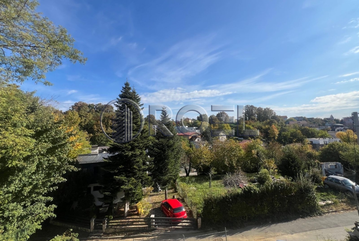 Peterosobni stan, Zagreb, Donji Rim, NKP 159 m2 + garaža + vpm