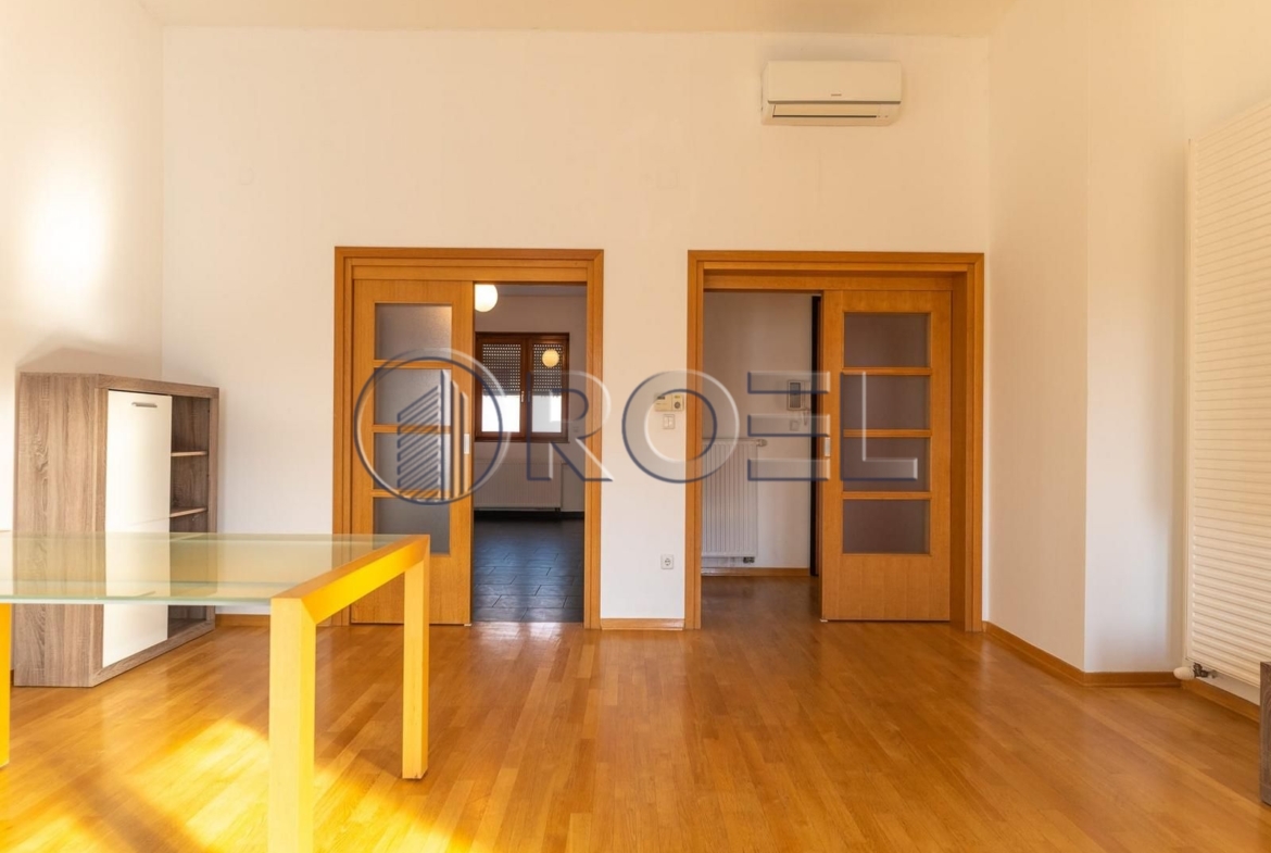Zagreb, Donji Bukovac, četverosobni penthouse za najam, NKP 145 m2