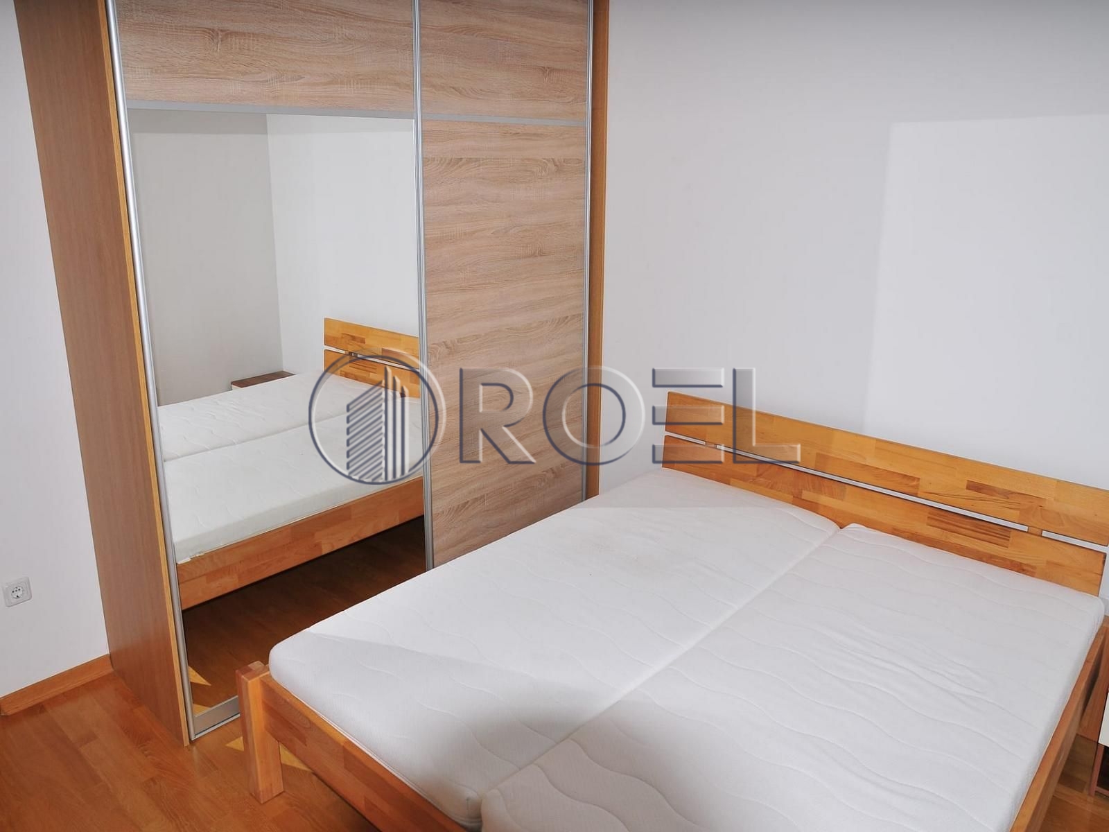 1066_22_1761046988 Zagreb, Donji Bukovac, četverosobni penthouse za najam, NKP 145 m2