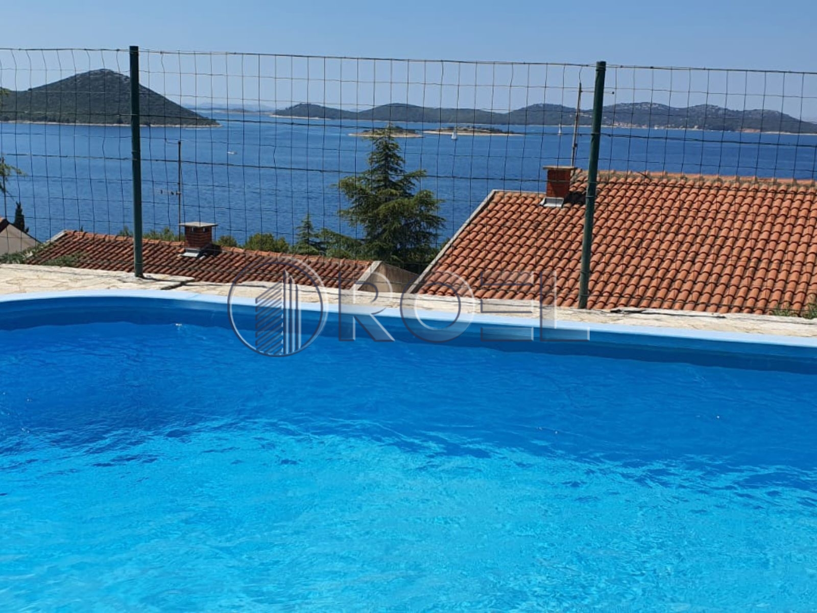 1067_2_1761119420 Pakoštane – Drage, kuća na prodaju sa 5 apartmana, 249 m2