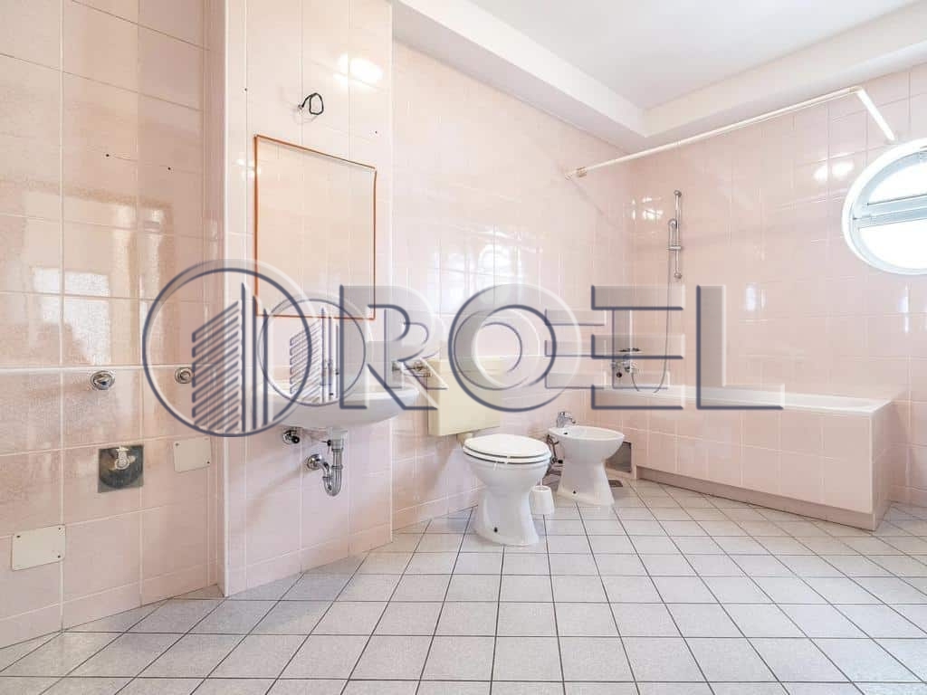 Trosobni stan: Zagreb, Malešnica, NKP 120 m²