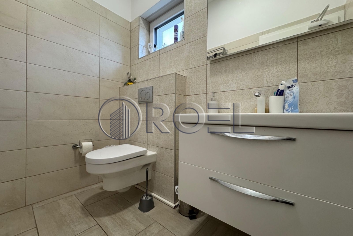 Ekskluzivna peterosobna kuća, Samobor, Centar 663m2