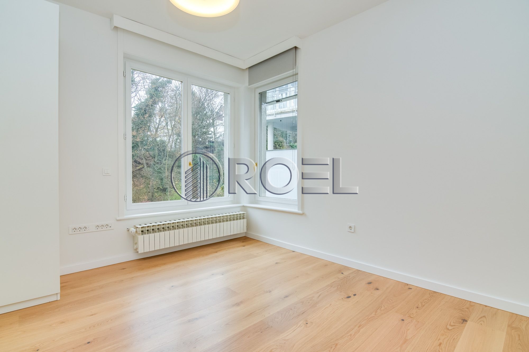 1077_11_1764932698 Četverosobni stan s garažom, Najam, Zagreb, Tuškanac, NKP 210 m2