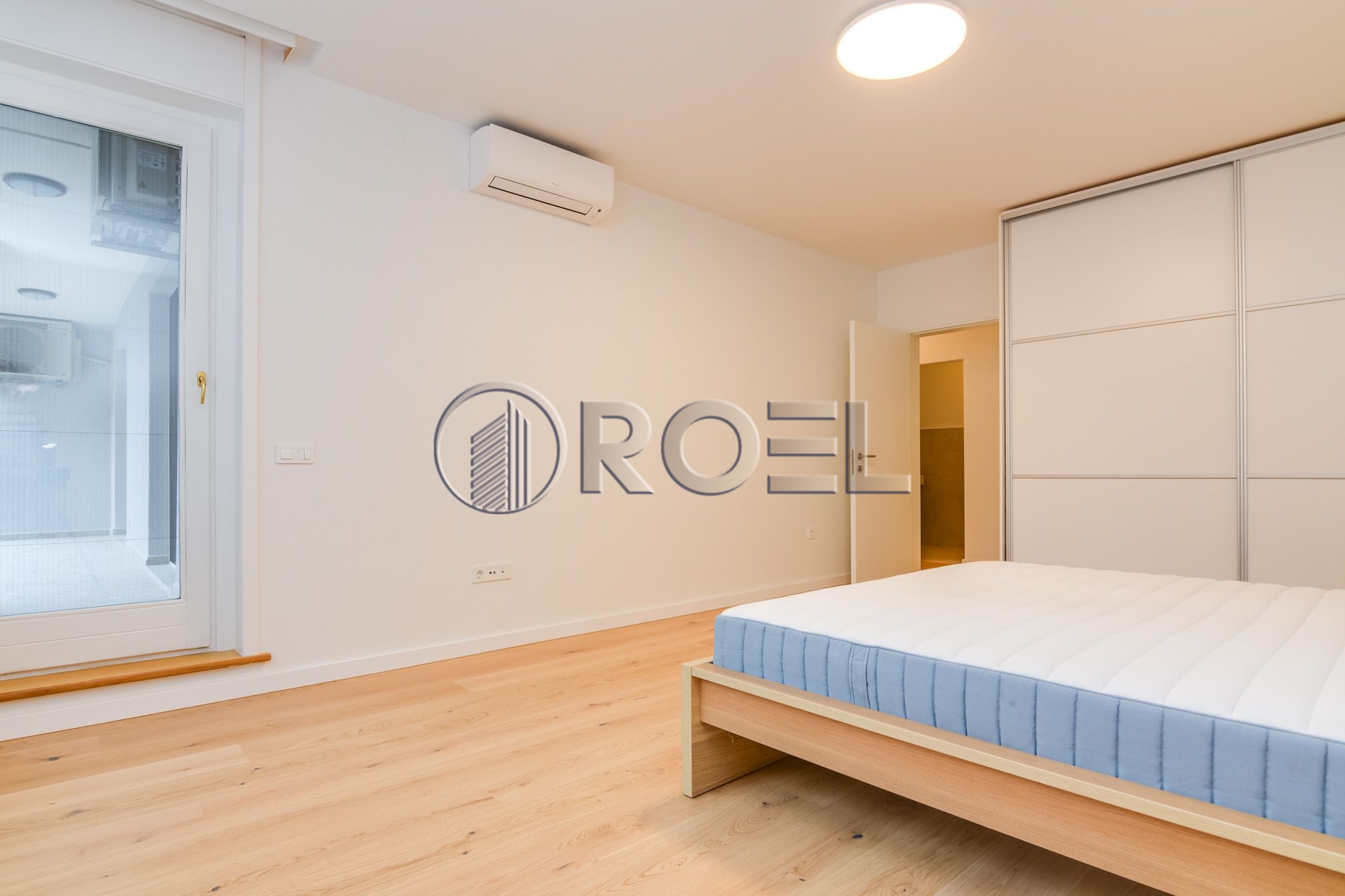1077_4_1764932695 Četverosobni stan s garažom, Najam, Zagreb, Tuškanac, NKP 210 m2