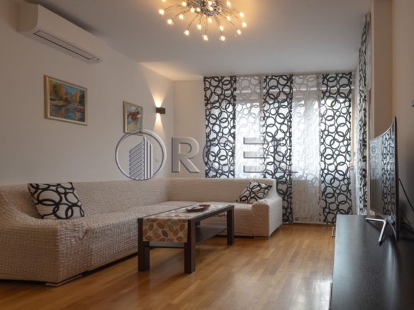 Zagreb, Ilica odličan dvosoban stan 57 m2, garaža