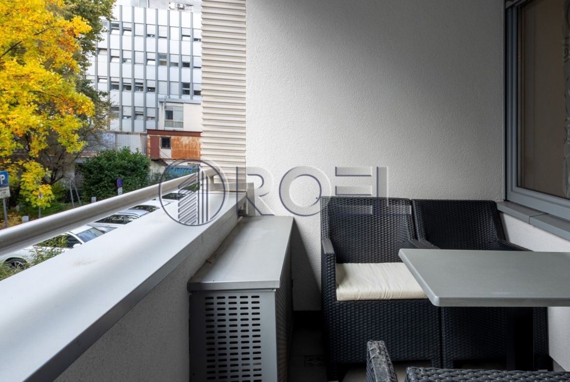 Zagreb, Ilica odličan dvosoban stan 57 m2, garaža