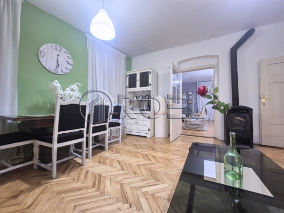 Samobor, centar, dvosobni stan za najam