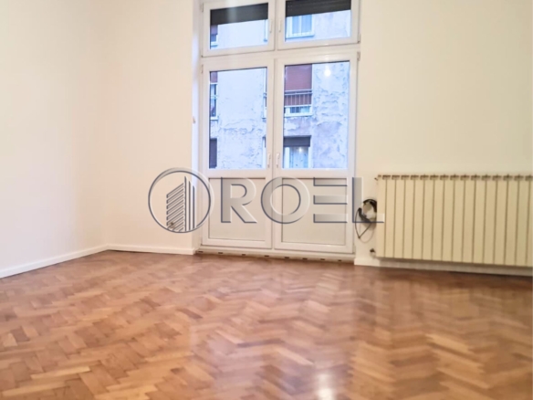 Zagreb, Medulićeva trosoban stan NKP 81 m2