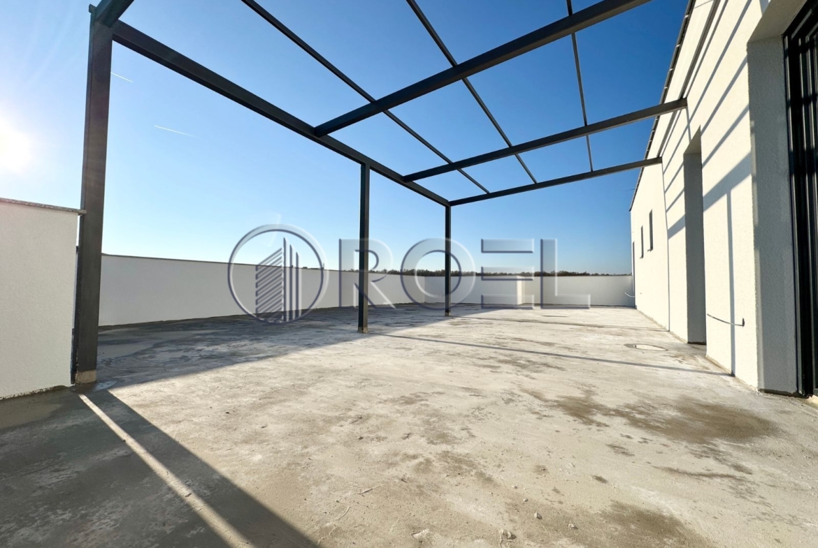 Četverosobni stan, Zagreb, Stupnički Obrež, NKP 124 m2