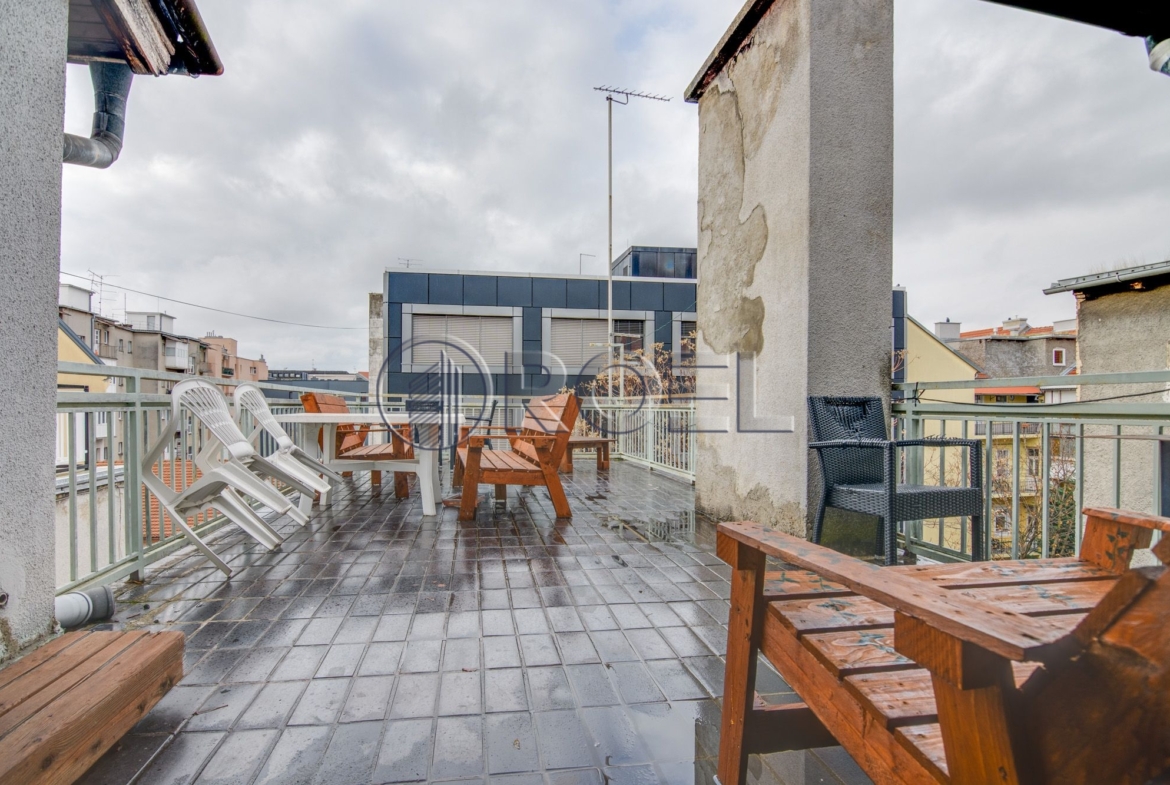 Peterosobni stan, Zagreb, Centar, NKP 165 m2