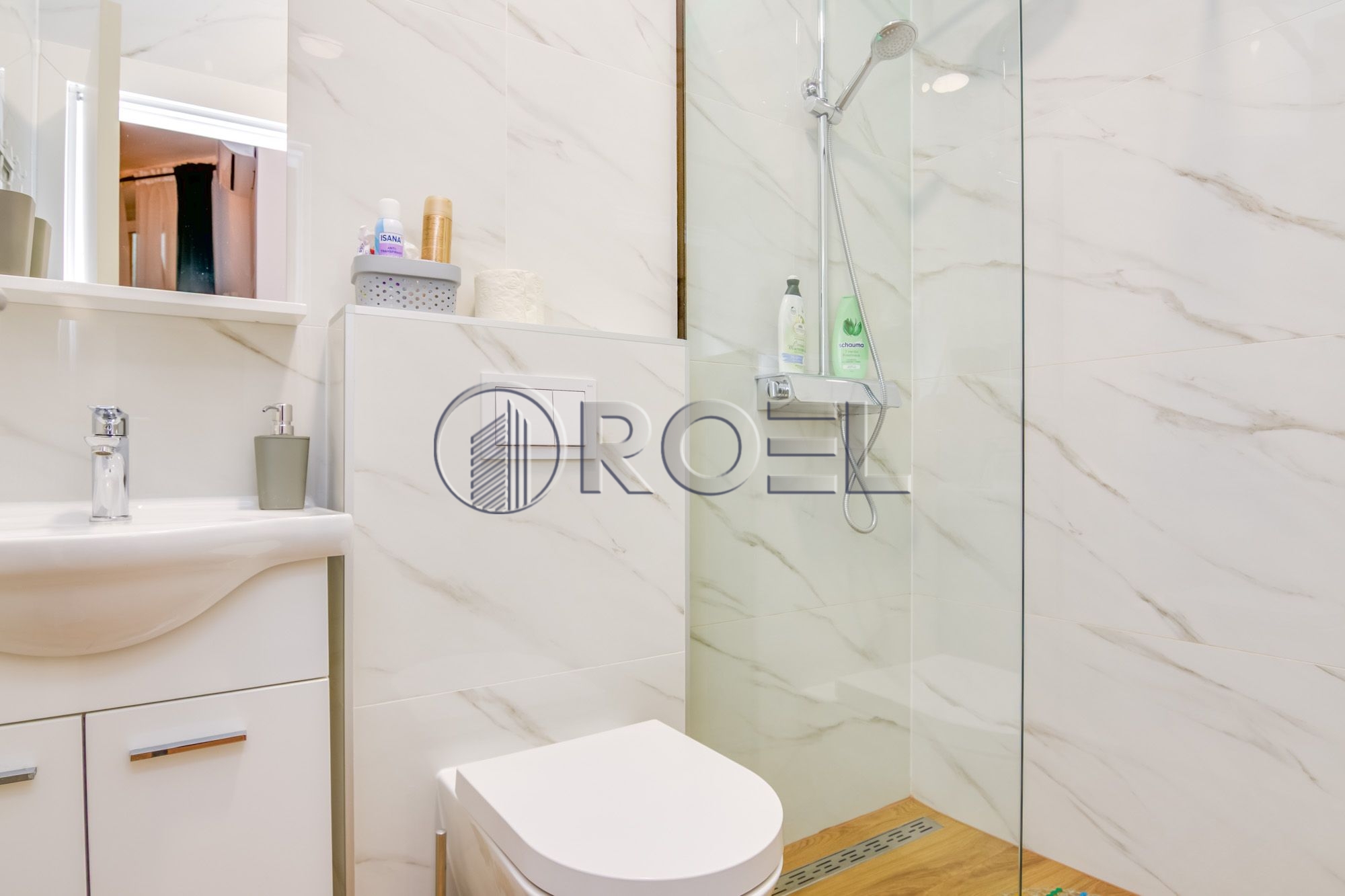 1177_2_1764170464 Prodaja, Kuća s dva apartmana, Zagreb, Donji grad 73m2 / dvorište 165m2