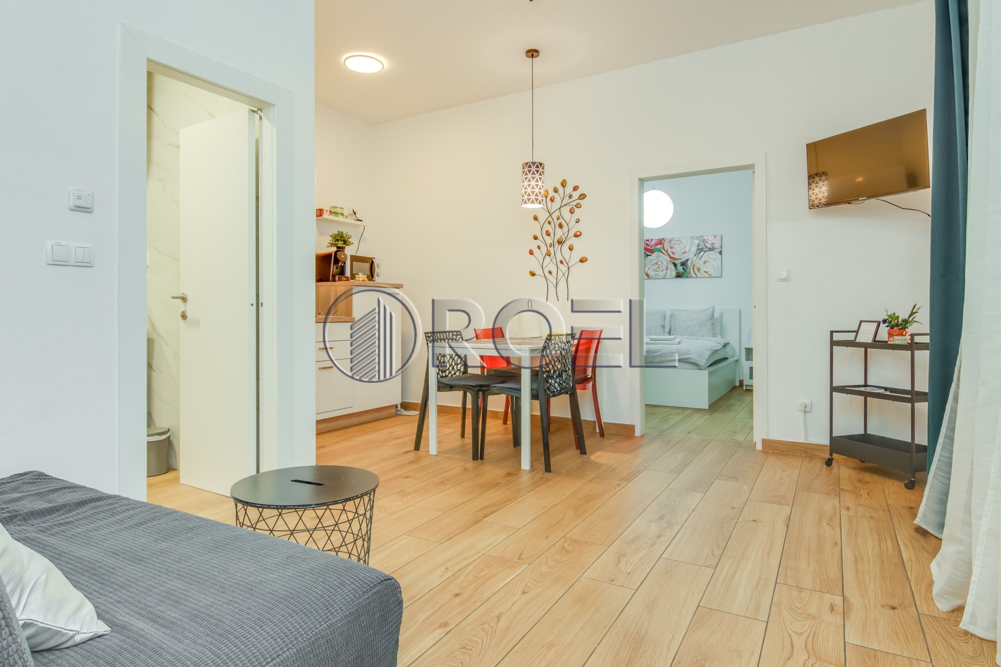 1177_9_1764170467 Prodaja, Kuća s dva apartmana, Zagreb, Donji grad 73m2 / dvorište 165m2