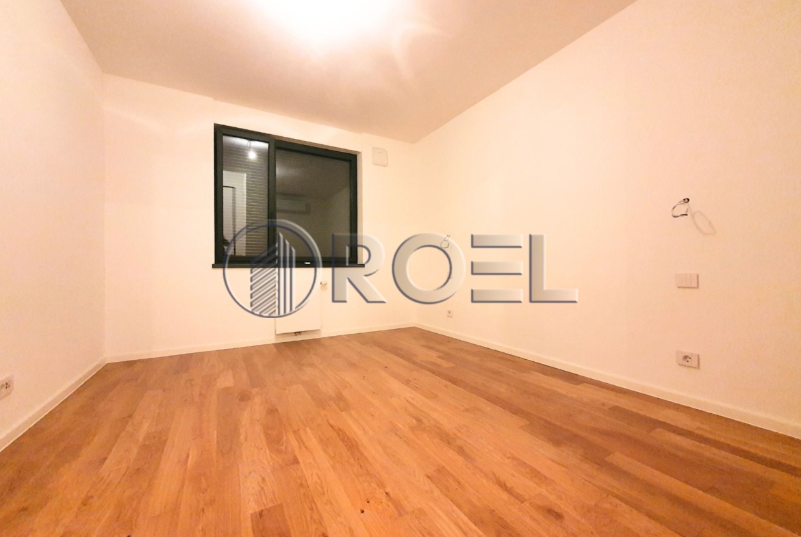 Zagreb, Kvatrić, dvosoban stan/ poslovni prostor, NKP 55 m2, GPM