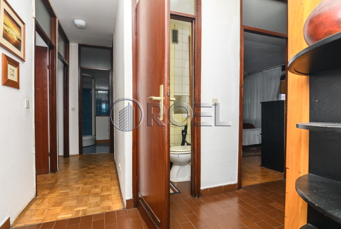 Zagreb, Ivana Kukuljevica Square, three room apartment 80m2, sale