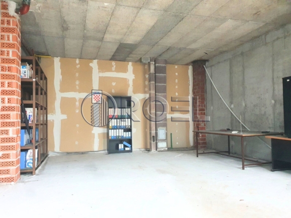 Zagreb, Zagrebačka cesta, ulični poslovni prostor NKP 47 m2