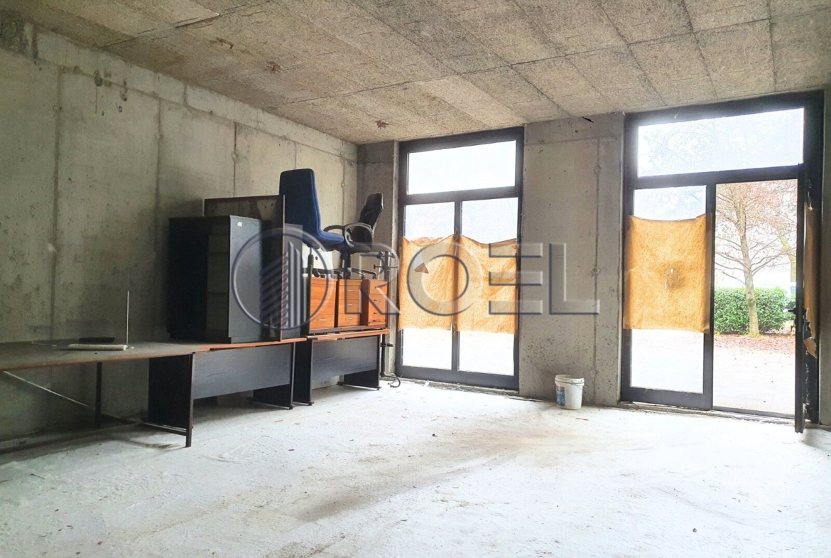 Zagreb, Zagrebačka cesta, ulični poslovni prostor NKP 47 m2