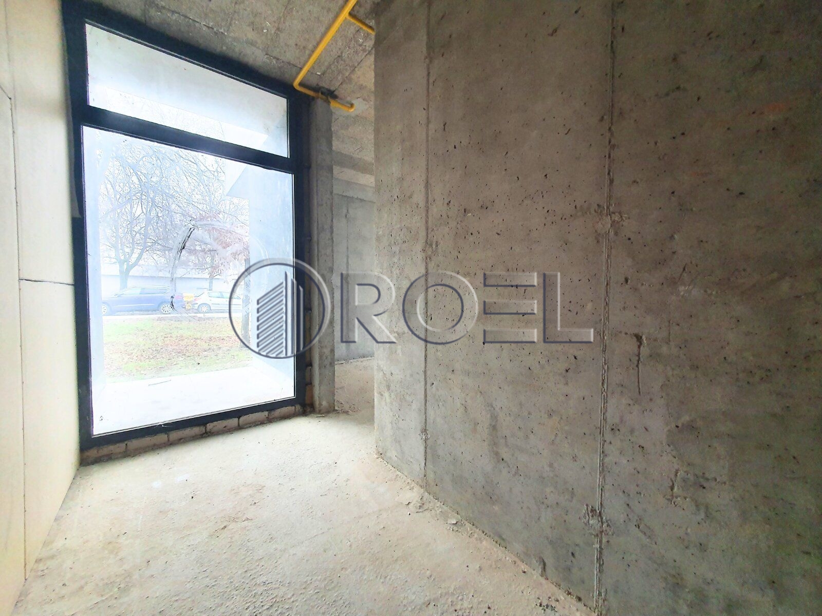 1246_4_1768339955 Zagreb, Zagrebačka cesta, ulični poslovni prostor NKP 43 m2