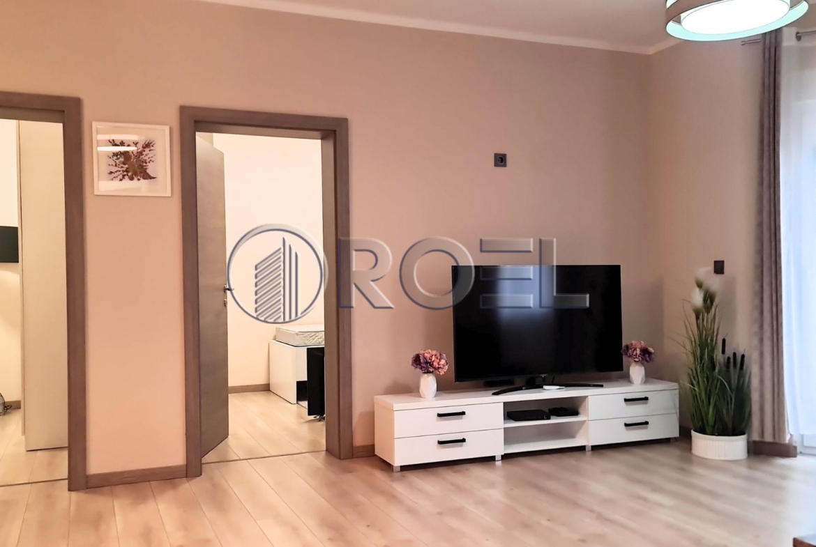 Zagreb, Zagrebačka cesta, trosoban stan NKP 92 m2