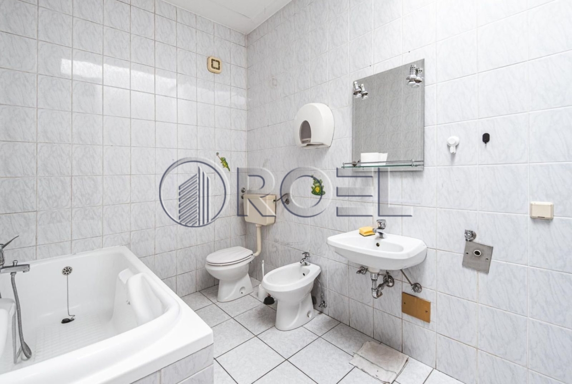 Zagreb, Trnje poslovni prostor NKP 92 m2