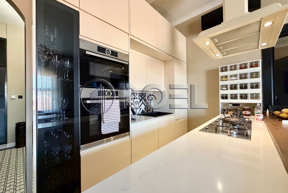 Trosobni stan, Zagreb, Centar, Jurišićeva, NKP 108 m2