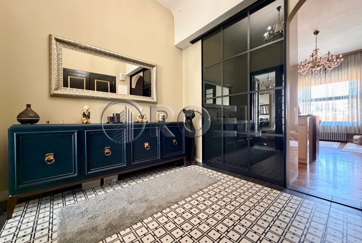 Trosobni stan, Zagreb, Centar, Jurišićeva, NKP 108 m2