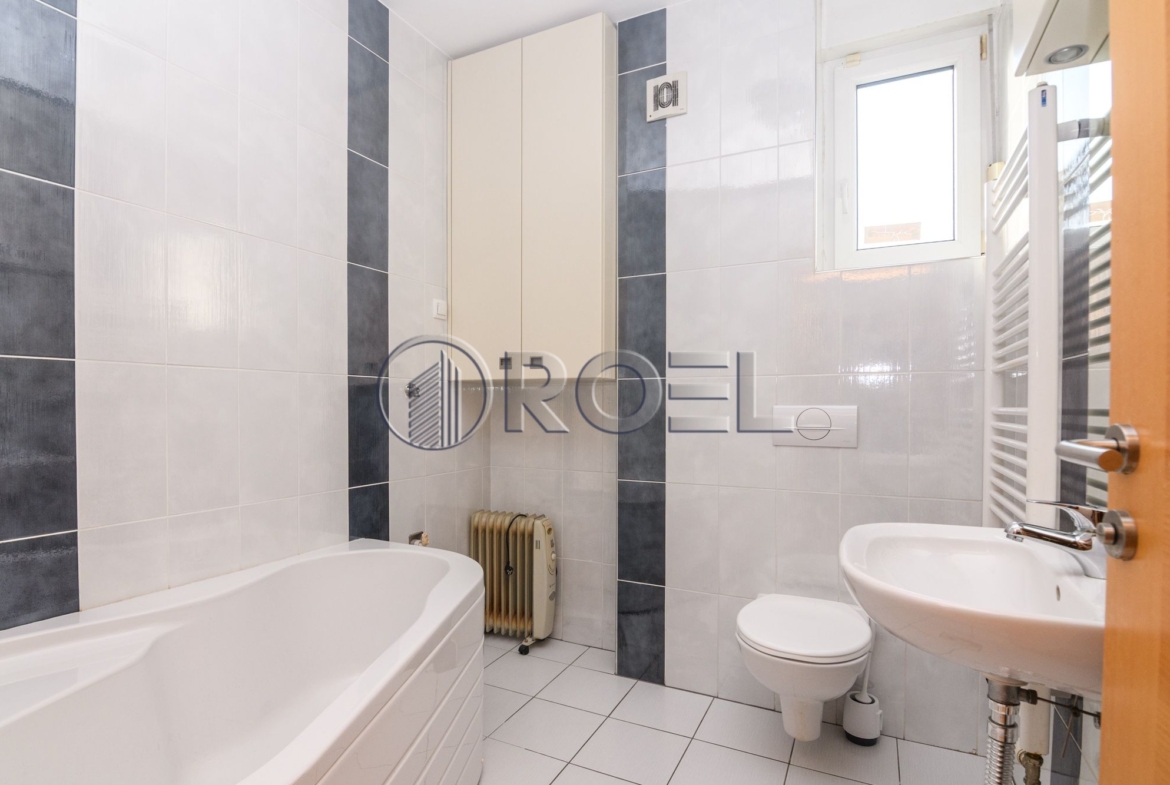 Zagreb, Savska Opatovina, komforan trosoban stan NKP 66 m2