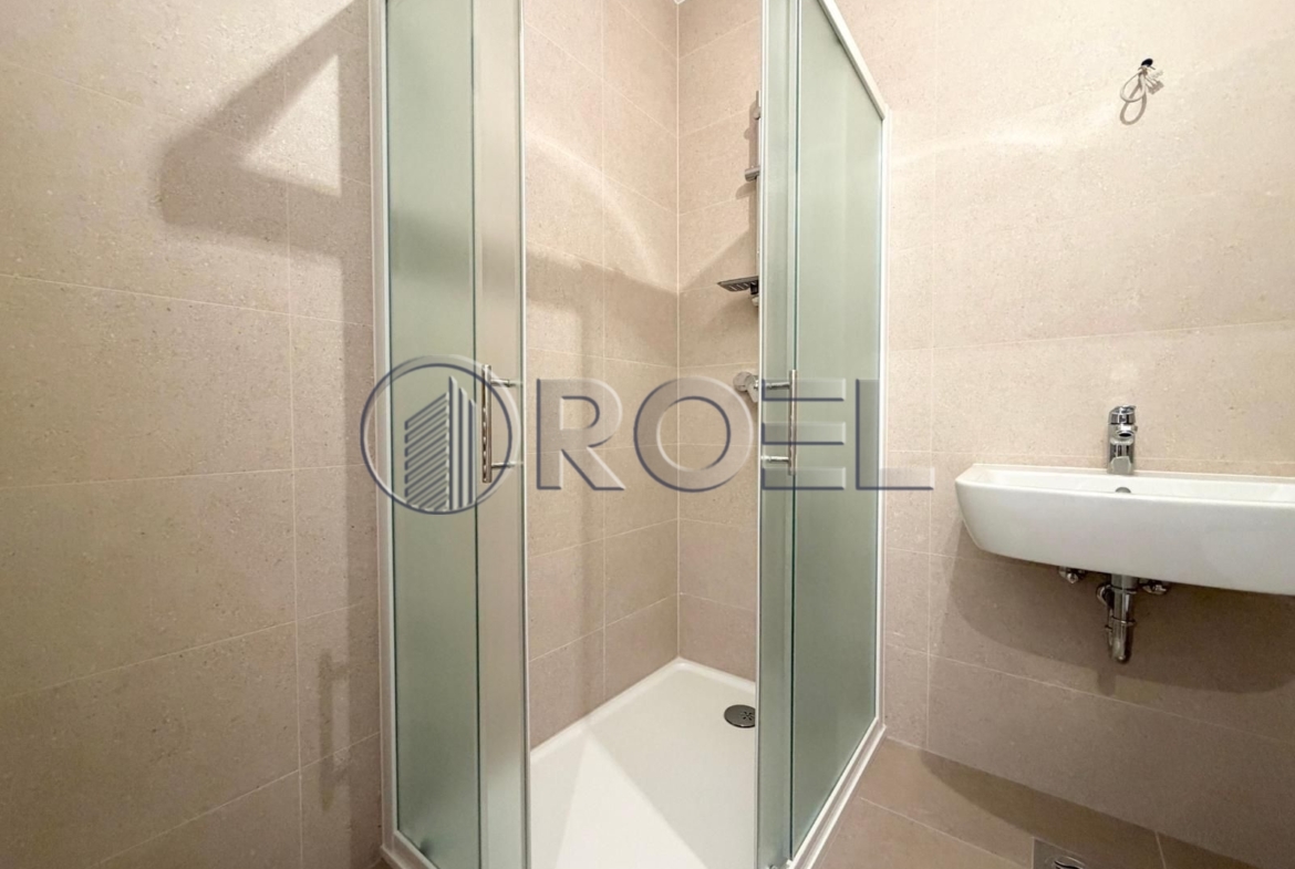 Najam, Poslovni prostor, Zagreb, Lovinčićeva 55 m2 + GPM