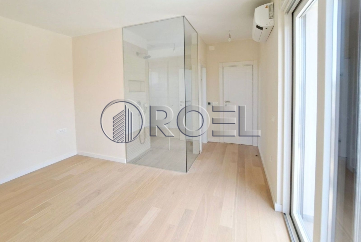 Luksuzna vila, Zadar, Privlaka, NKP 188 m2, blizu mora